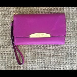 NWOT Henri Bendel Wristlet/Wallet, Purple Leather